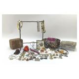 ASSORTED COSTUME JEWELRY