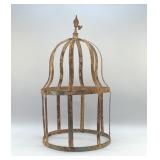 METAL GARDEN DECOR 22'