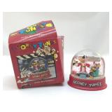 LOONEY TUNES DAFFY DUCK SNOW GLOBE