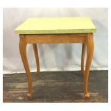 TABLE WITH FORMICA TOP