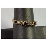 10 K yellow gold ladies ring size 7.5