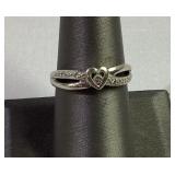 10 K white gold heart ring size 8 10 K white gold heart ring size 8