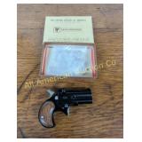 DAVIS MODEL 22M - 22 MAG 2 SHOT DERRINGER