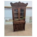 ANTIQUE OAK LEDGE FRONT KITCHEN CABINET