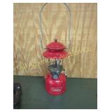 VINTAGE COLEMAN 200A SINGLE MANTLE RED LANTERN