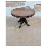 ANTIQUE VICTORIAN WALNUT PARLOR TABLE