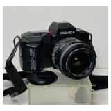 Yashica 200-AF Camera, AF 28-70mm Lens Yashica 200-AF Camera, AF 28-70mm Lens