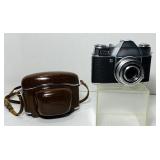 Kodak Retina Reflex Camera, 2.0/50mm Lens, Case Kodak Retina Reflex Camera, 2.0/50mm Lens, Case
