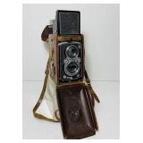 Rolleiflex Compur-Rapid Camera in Case Rolleiflex Compur-Rapid Camera in Case