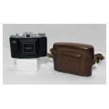 Ziess Ikon Nettar. 75mm lens. Folding camera. Ziess Ikon Nettar. 75mm lens. Folding camera.