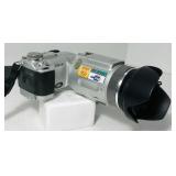 Sony Cyber-shot DSC-F717 5.0 megapixel. 10x zoom. Sony Cyber-shot DSC-F717 5.0 megapixel. 10x zoom.
