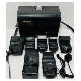 4 Minolta Flashes with Minolta Carry Bag