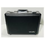 Minolta hard case w/key. Scratches and Minolta hard case w/key. Scratches and