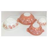 Pyrex 4 piece GOOSEBERRY Nesting Bowls, Pink/White Pyrex 4 piece GOOSEBERRY Nesting Bowls, Pink/White
