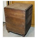 Old Pine Storage Bin, Great Condition, 20" x 20"