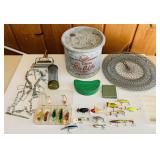 Vintage Fishing Tackle, Bait Cage, worm box, Vintage Fishing Tackle, Bait Cage, worm box,