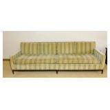 Vintage Couch, Very well built!