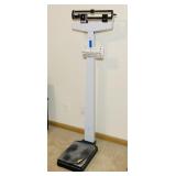 Healthometer Scale, Works good, 350lb max, USA