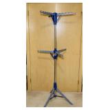 Portable Clothes Rack, 6 ft tall