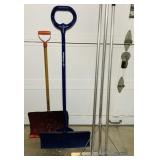 Grant Snow Shovel, Aluminum Roof Rake for Snow Grant Snow Shovel, Aluminum Roof Rake for Snow