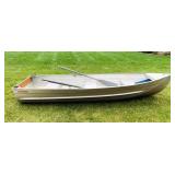 AeroCraft Aluminum Boat, 12ft Long Was hanging