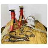 Draw Tite Manual Winch, 2 Jack Stands, 3000lb, Draw Tite Manual Winch, 2 Jack Stands, 3000lb,