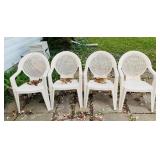 4 outdoor Plastic Chairs