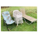 Outdoor Furniture, 6 plastic Chairs, 1 Padded, 2