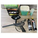 Black Max Paint Ball Gun and Paint Balls Black Max Paint Ball Gun and Paint Balls
