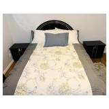 6 Piece Black/ Gold Bedroom Set, American 6 Piece Black/ Gold Bedroom Set, American