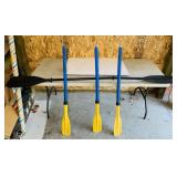 3 Plastic Oars, 1 Double Ended Oar 3 Plastic Oars, 1 Double Ended Oar