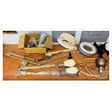 2 Magnifying Lights, 3 Industrial Machine Lights,