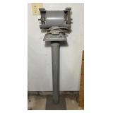 B-Line Grinder on Stand, 1/2 hp