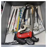 Hack Saws and a pile of new Hacksaw Blades