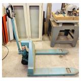 Rol-Lift Hydraulic Pallet Jack, 3000lb, works