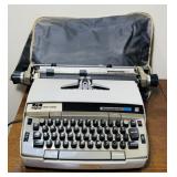 Smith-Corona Secretarial 250 Electric Typewriter