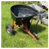 Agrifab Pull behind seeder, good Condition