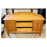 Pine Corner Entertainment Stand
