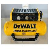 DeWalt 2 HP, 4 Gallon Capacity Air Compressor