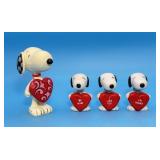 4 Snoopy Valentines Figures