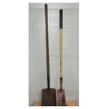 2 Shovels