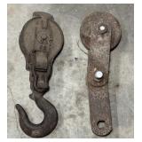 2 Pulleys, #8 with a star, other is unmarked