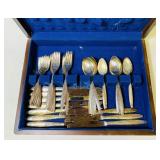 Oneida Community Silverplate Set in case, 49 pc