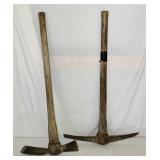 2 Pick Axes, both in good condition 2 Pick Axes, both in good condition