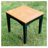 End Table,Green Legs, Oak Top, 22" x 20" x 22" h End Table,Green Legs, Oak Top, 22" x 20" x 22" h