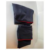 2 aprons (coach) ladies + mens