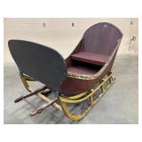 Early "Bathtub" Country Sleigh