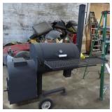 Super Nice BBQ Pit