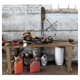 Contents on and under Work Bench incl. Chain, Tire