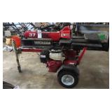 37 Ton North Star Log Splitter, Starts and Runs.